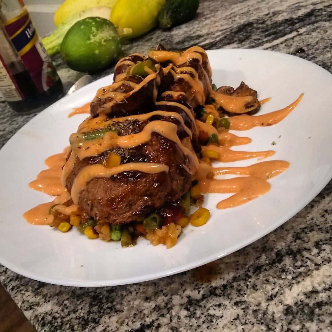 Steak mit Käsesauce